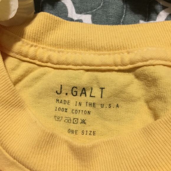 🌸LAST ONE! NWOT Brandy Melville Aleena HONEY TEE - Picture 6 of 6